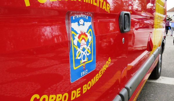 Bombeiros atendem ocorrência de atropelamento na entrada da Vila Rosa