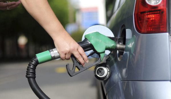 Gasolina e diesel passam por novo aumento de preços nas refinarias