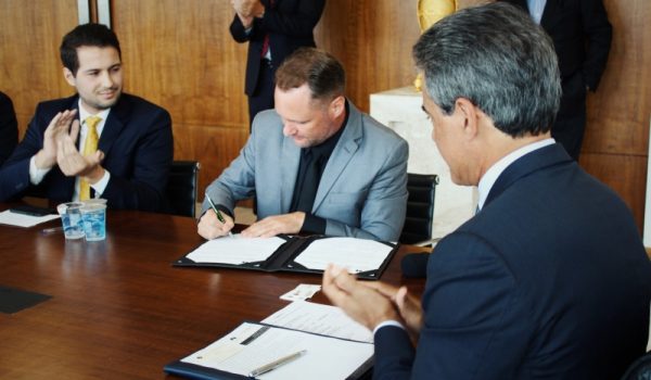 Governo Estadual apoia projeto de energia limpa em Palmeira
