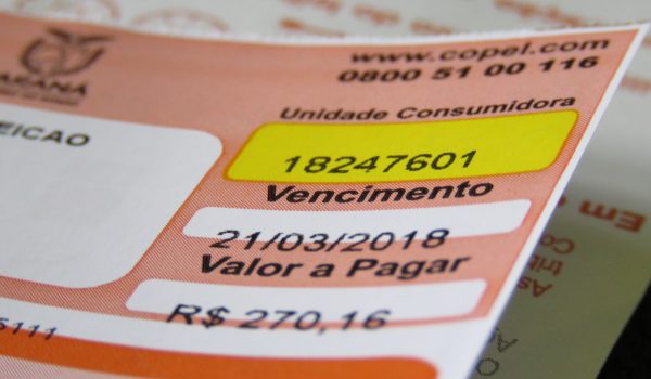 Conta de luz do consumidor residencial paranaense vai subir 15%