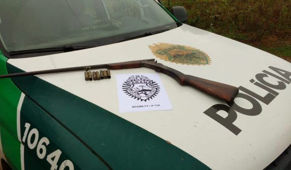 Após denúncia, Polícia Ambiental realiza apreensão de arma de fogo em Monte Alegre