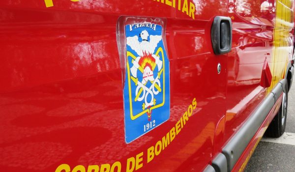 Socorristas atendem ocorrência através de telefone