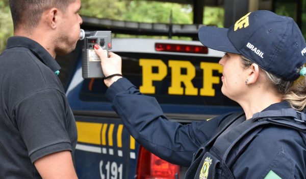 Operação Ano Novo 2018 da PRF registra recorde de motoristas embriagados na Região dos Campos Gerais