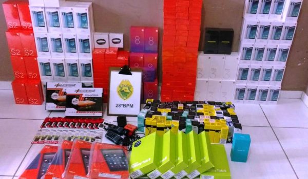 Seis suspeitos são presos com R$ 35 mil em contrabando em Palmeira