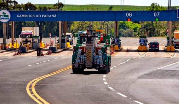 Praça de pedágio de Porto Amazonas já está operando com valor reduzido nesta terça-feira (30)