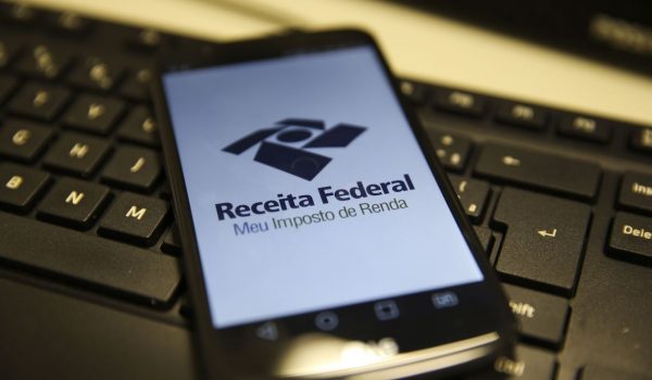 IR: contribuinte não poderá deduzir gasto com previdência de doméstica