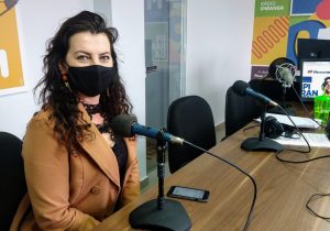 Sicredi promove campanha de doação de alimentos para APAE de Palmeira