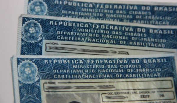 Lei que altera Código de Trânsito é sancionada por Bolsonaro