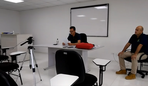 Prefeitura aborda em coletiva de imprensa denúncias de fura-fila em Palmeira