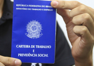 A Agência do Trabalhador de Palmeira disponibilizou nesta terça feira (18), as seguintes vagas