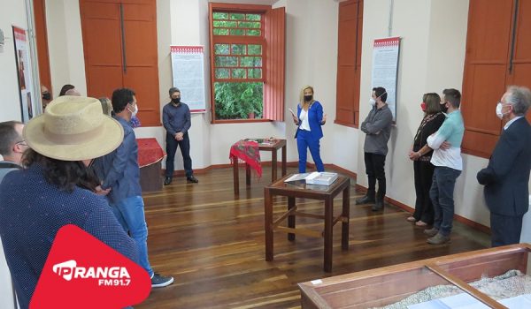 Visita da Cônsul da Polônia, reabertura do Museu e lançamento de duas mostras marcaram a sexta-feira em Palmeira